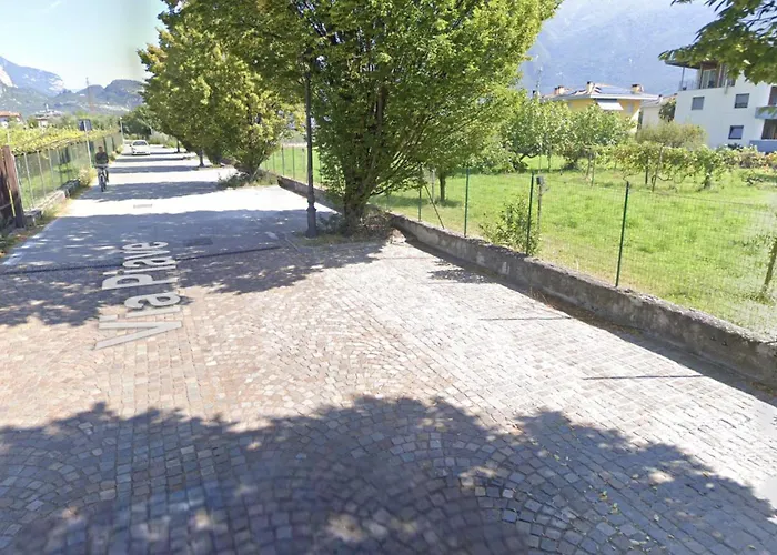 Pause Lake Garda Riva del Garda